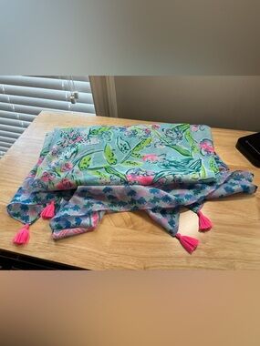Lilly Pulitzer Resort Seaspray Wrap Scarf in Bali Blue Sway This Way Sarong